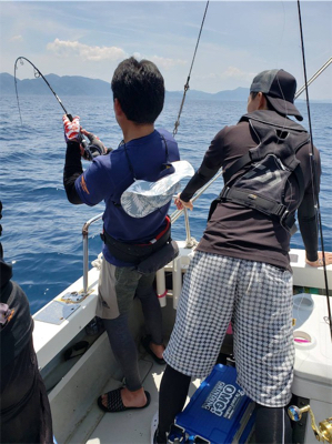 翔舞丸にてスーパーライトジギング