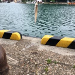 ちょい投げキス