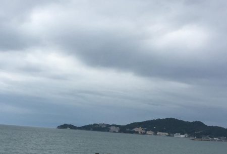 梅雨入り前のキス