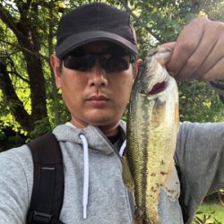 小バス釣りに行ってきました。