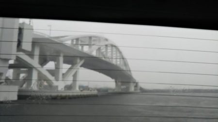 祭りは起きず・・・