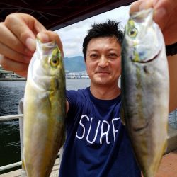 オリジナルルアーテストでハマチ！ツバス　セイゴ　メバル　豆アジ爆釣