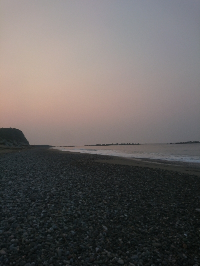 仁淀川河口周辺サーフ、ライトショアジギング