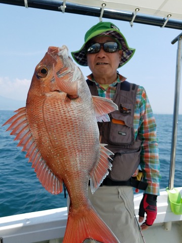 遊漁船 ニライカナイ 釣果