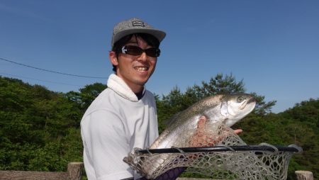 フィッシングレイクたかみや 釣果