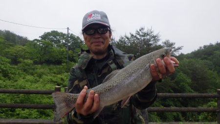 フィッシングレイクたかみや 釣果