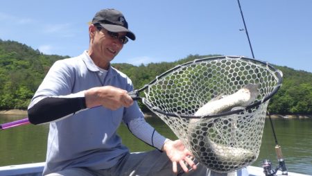 フィッシングレイクたかみや 釣果