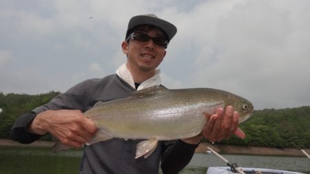 フィッシングレイクたかみや 釣果