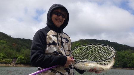 フィッシングレイクたかみや 釣果