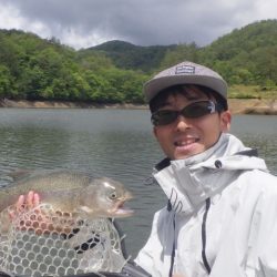 フィッシングレイクたかみや 釣果