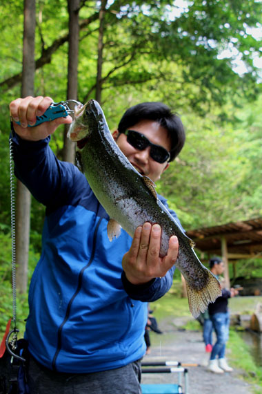 小菅トラウトガーデン 釣果