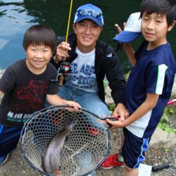 小菅トラウトガーデン 釣果