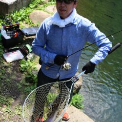 小菅トラウトガーデン 釣果