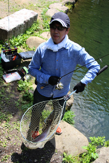 小菅トラウトガーデン 釣果