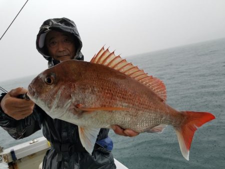 遊漁船 ニライカナイ 釣果