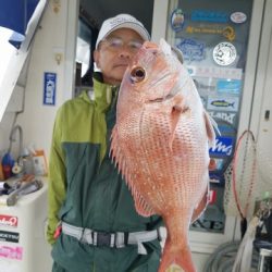 遊漁船 ニライカナイ 釣果