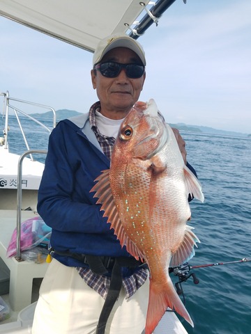 遊漁船 ニライカナイ 釣果