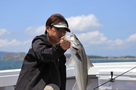 クルーズ 釣果