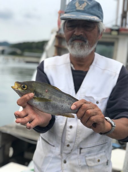 丸万釣船 釣果