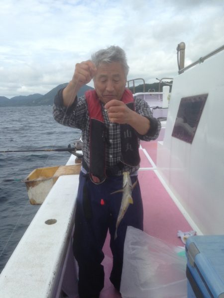 晃山丸 釣果