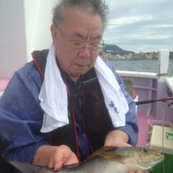 晃山丸 釣果