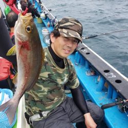 丸万釣船 釣果