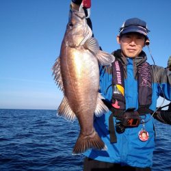ひな丸 釣果