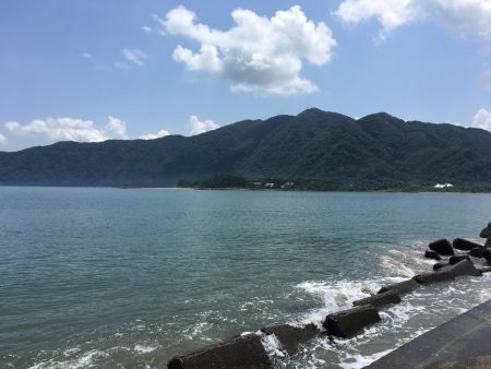 梅雨明けの晴天でキスを求めて