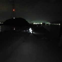 飾磨で尺超え出た!