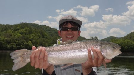 フィッシングレイクたかみや 釣果