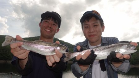 フィッシングレイクたかみや 釣果
