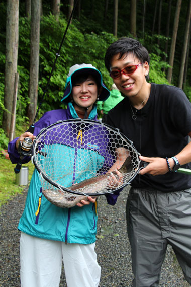 小菅トラウトガーデン 釣果