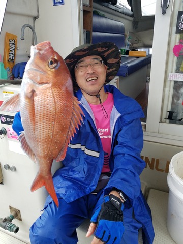 遊漁船 ニライカナイ 釣果