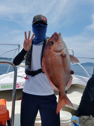 遊漁船 ニライカナイ 釣果