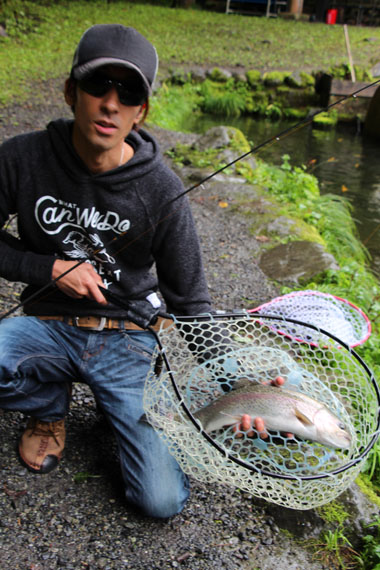 小菅トラウトガーデン 釣果