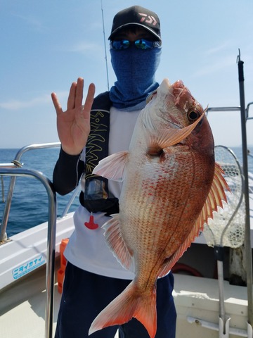 遊漁船 ニライカナイ 釣果