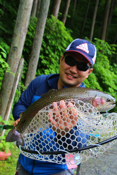 小菅トラウトガーデン 釣果