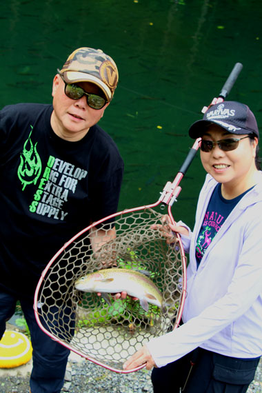 小菅トラウトガーデン 釣果