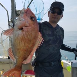 遊漁船 ニライカナイ 釣果