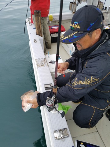 遊漁船 ニライカナイ 釣果