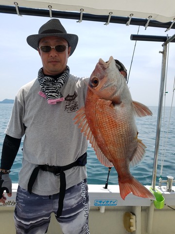 遊漁船 ニライカナイ 釣果