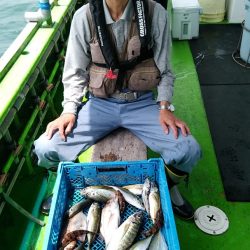小島丸 釣果