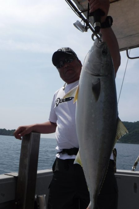 ブルースフィッシングサービス 釣果