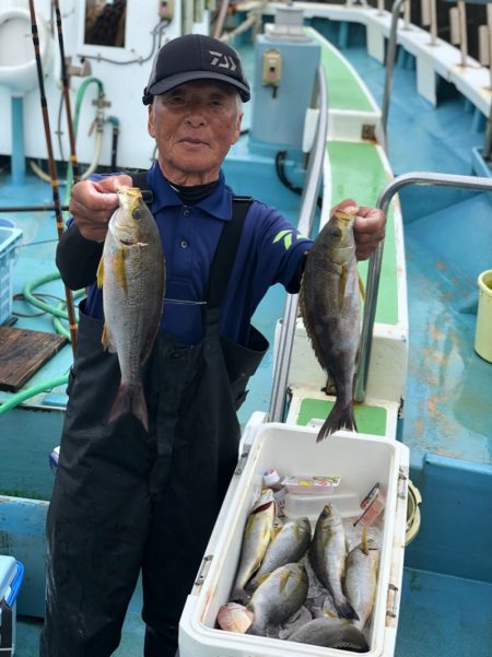 丸万釣船 釣果