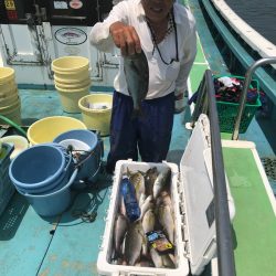 丸万釣船 釣果