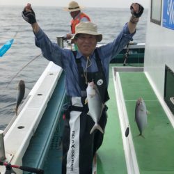 丸万釣船 釣果