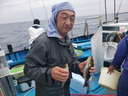 丸万釣船 釣果