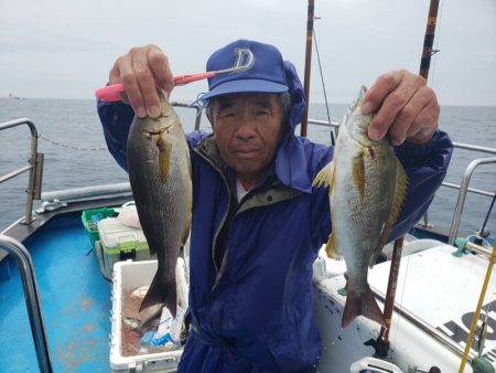 丸万釣船 釣果