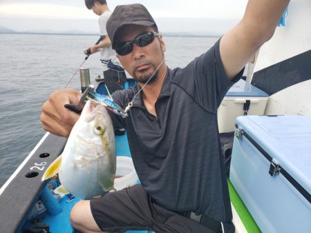 丸万釣船 釣果