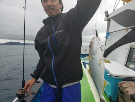 丸万釣船 釣果